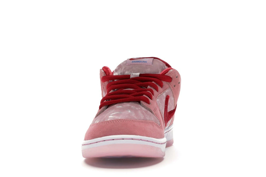 Nike SB Dunk Low StrangeLove Skateboards