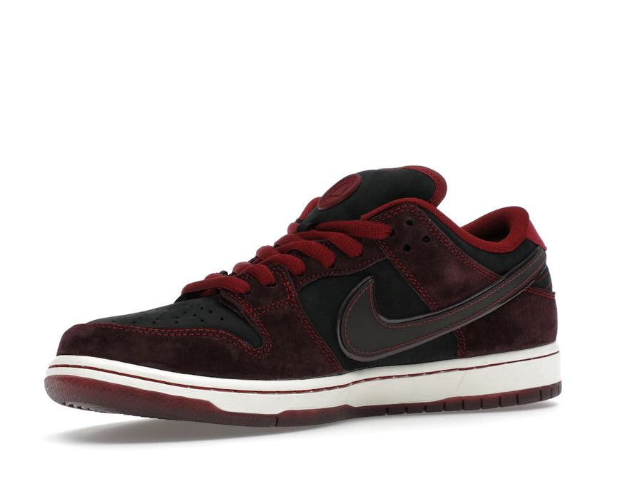 Boutique de skate Nike SB Dunk Low Riot