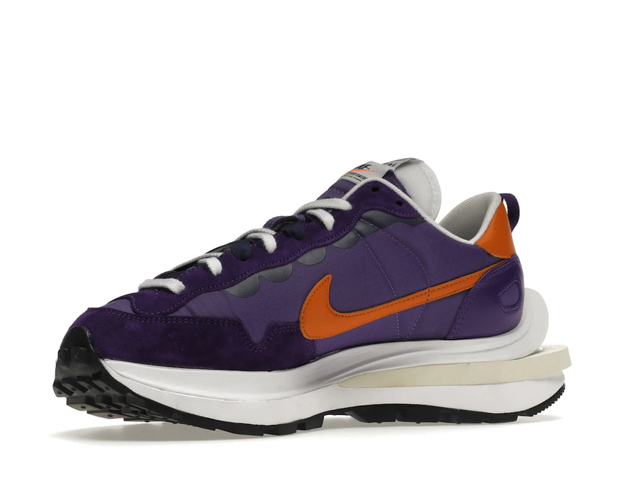 Nike Vaporwaffle sacai Dark Iris