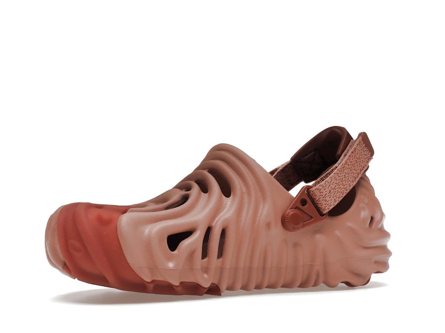 Sabots Crocs Pollex par Salehe Bembury Kuwata
