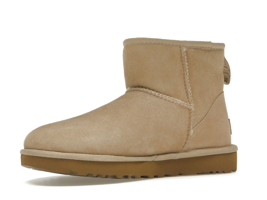 Bottes UGG Classic Mini II couleur sable (femme)
