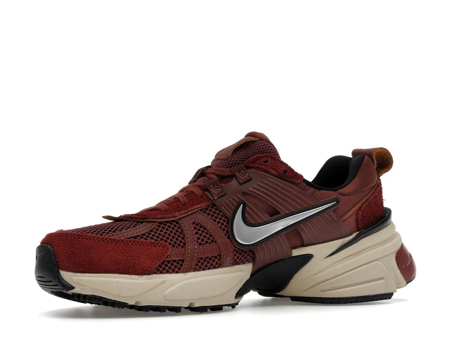 Nike V2K Run Red Sepia Dark Pony (Women's)