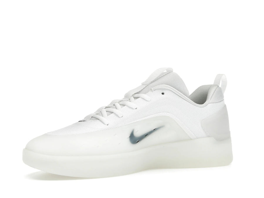 Nike SB Zoom Nyjah 4 Blanc Noir
