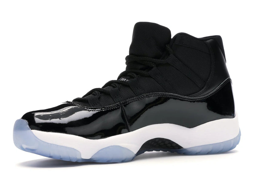 Jordan 11 Retro Space Jam (2016)