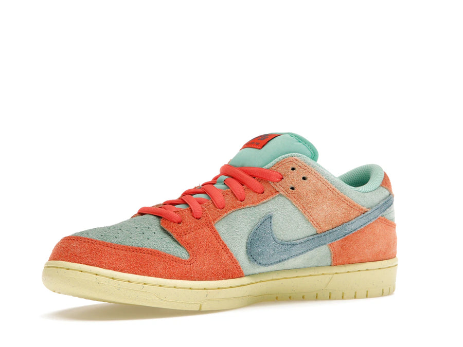 Nike SB Dunk Low Orange Emerald Rise