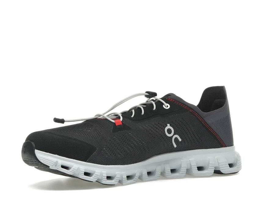 Sur la côte de Running Cloud 6 avec un sable magnétique