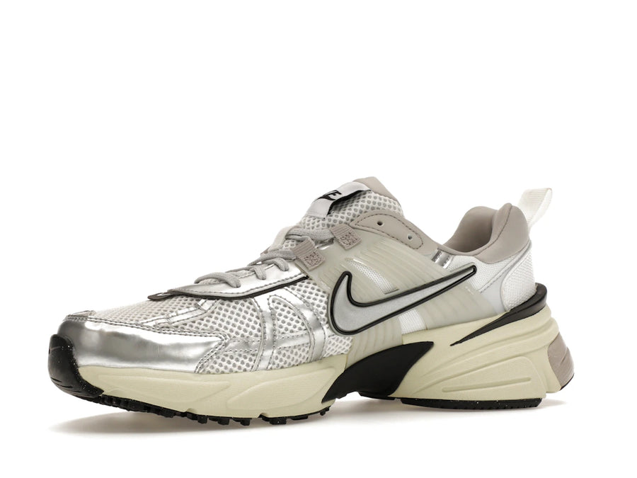 Nike V2K Run Summit White Metallic Silver