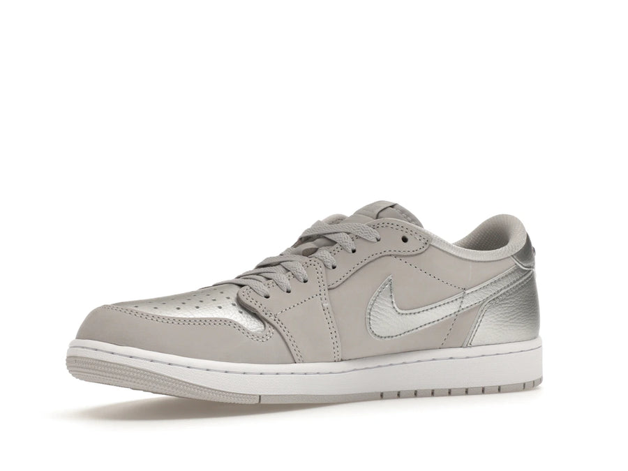 Jordan 1 Low OG Metallic Silver