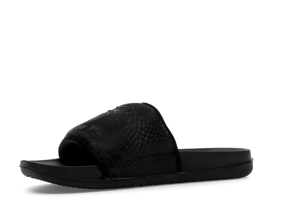 Claquettes Nike Kobe Offcourt noires