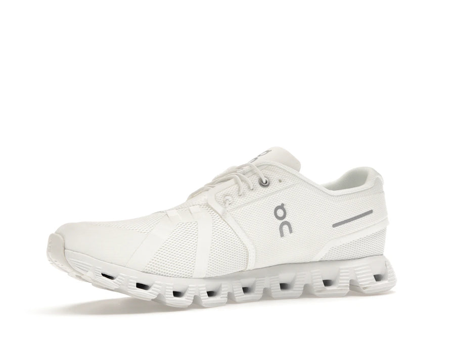 On Running Cloud 5 Undyed White
