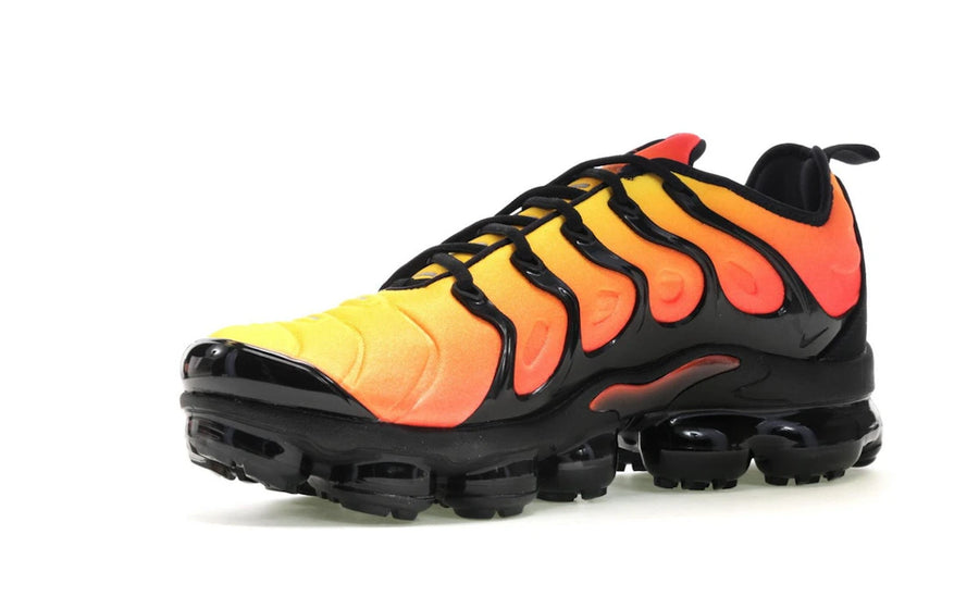 Nike Air VaporMax Plus Noir Orange Cramoisi