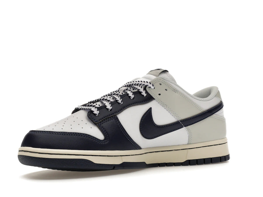 Nike Dunk Low New York Yankees