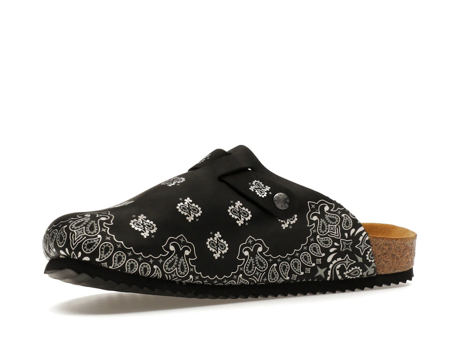 Sabots en daim à motif cachemire noirs Bravest Studios