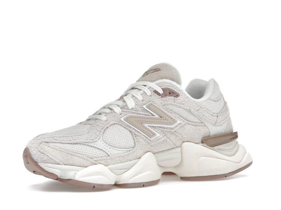 New Balance 9060 Bisque Sel de Mer