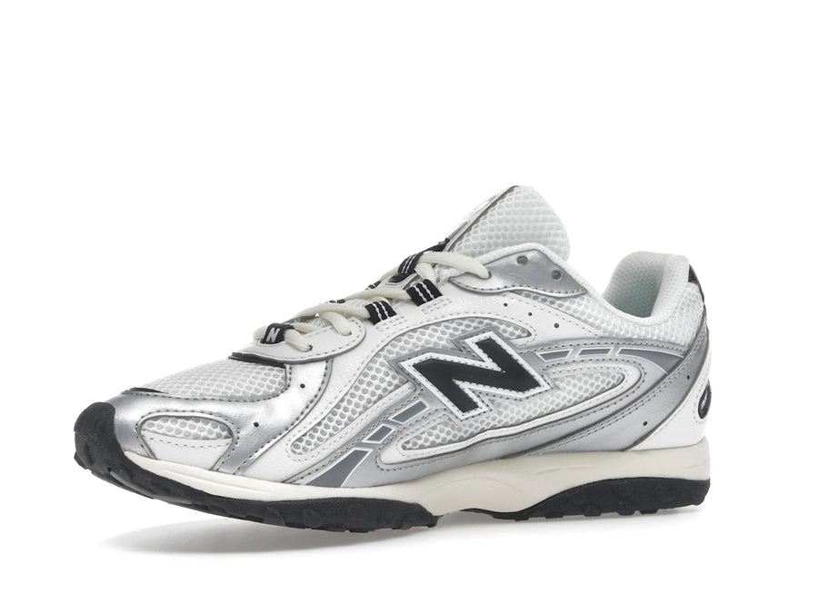 New Balance 204L Silver Metallic Black