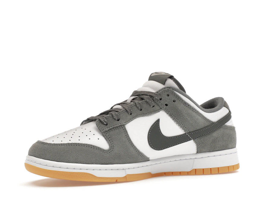 Nike Dunk Low Gris fumé, semelle gomme 3M Swoosh