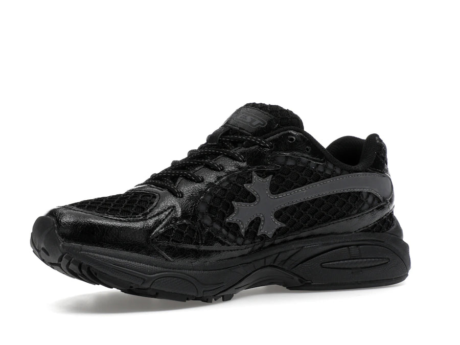 Bravest Studios Kross Kountry Runner Triple Black