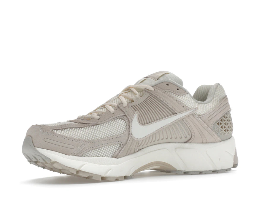 Nike Zoom Vomero 5 Light Orewood Brown