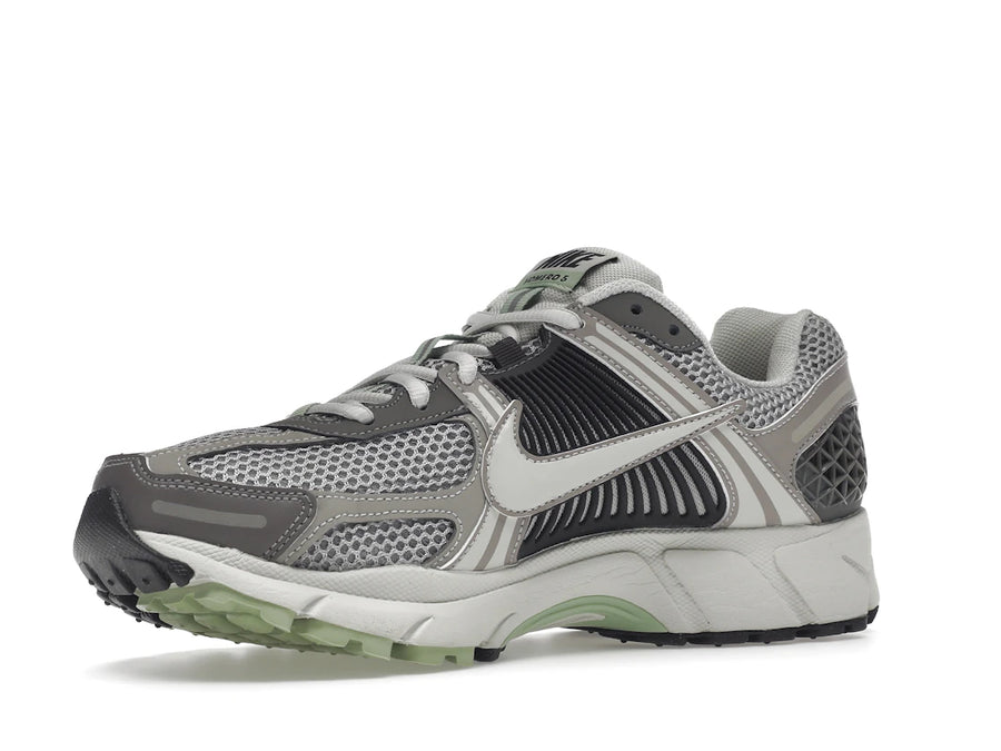 Nike Zoom Vomero 5 Cobblestone Flat Pewter (Women's)