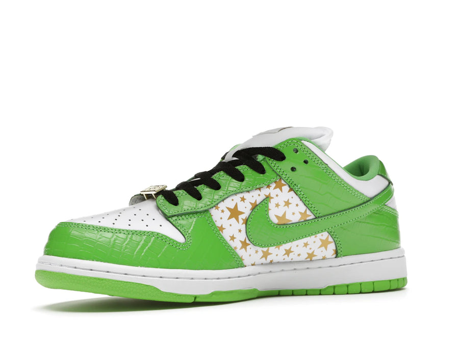 Nike SB Dunk Low Supreme Stars Mean Green (2021)
