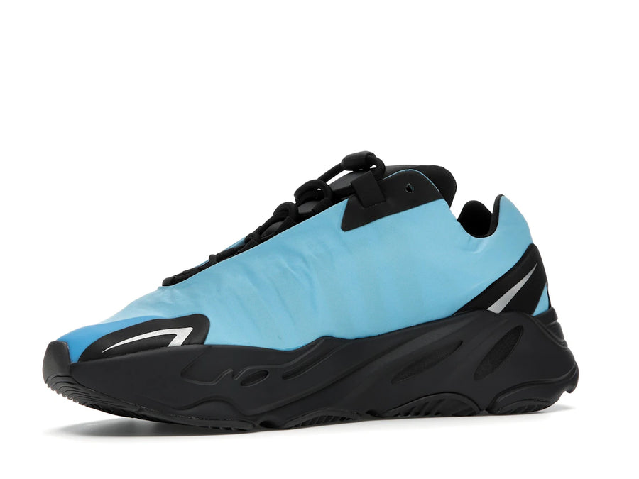 adidas Yeezy Boost 700 MNVN Cyan Brillant