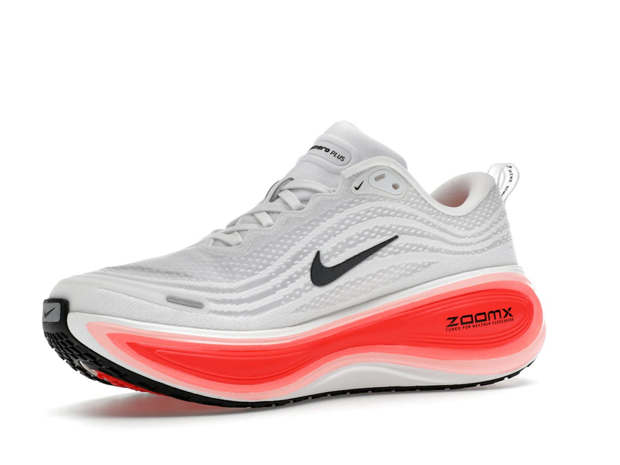 Nike Vomero Plus Blanc Noir Rouge vif