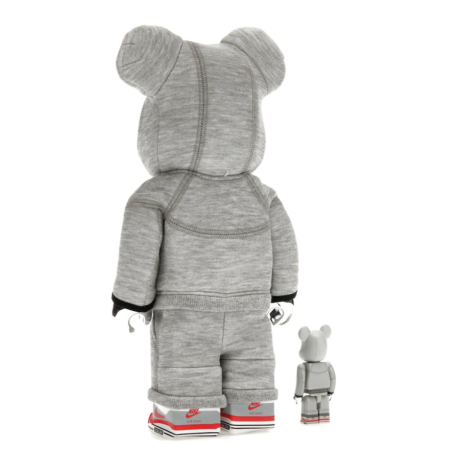 Ensemble Bearbrick x Nike Tech Fleece N98 100 % et 400 %