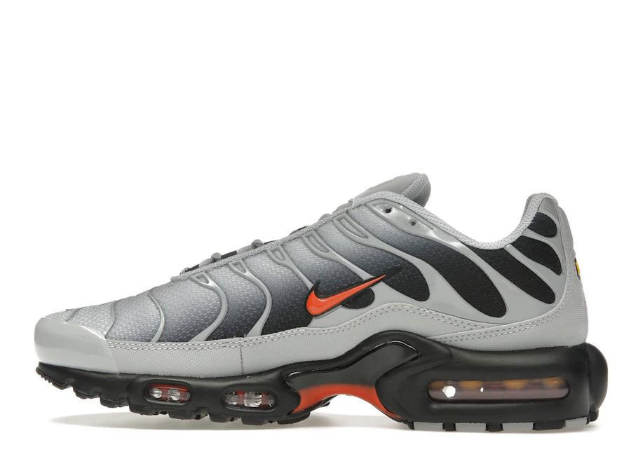 Nike Air Max Plus Gris Loup Rouge Picante