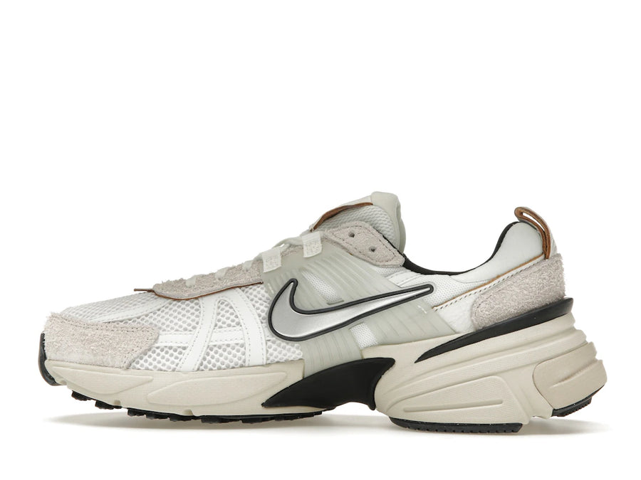 Nike V2K Run Summit White Light Orewood Brown (Women's)