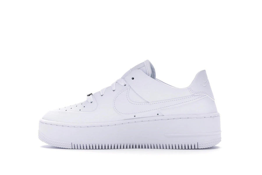 Nike Air Force 1 Sage Low Triple White (Femme)