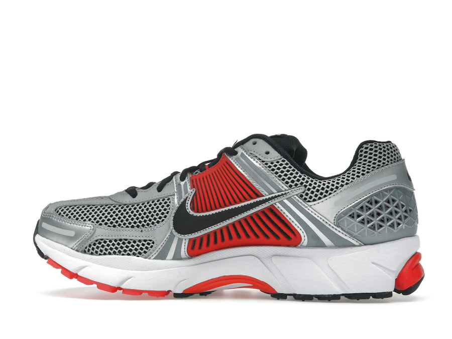 Nike Zoom Vomero 5 Rouge vif Argent métallisé