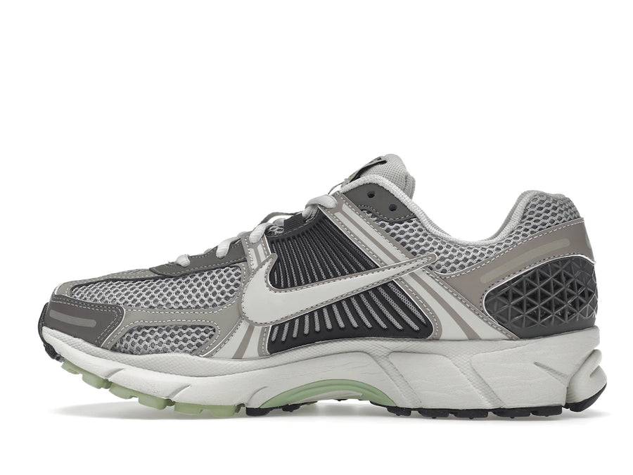 Nike Zoom Vomero 5 Cobblestone Flat Pewter (Women's)