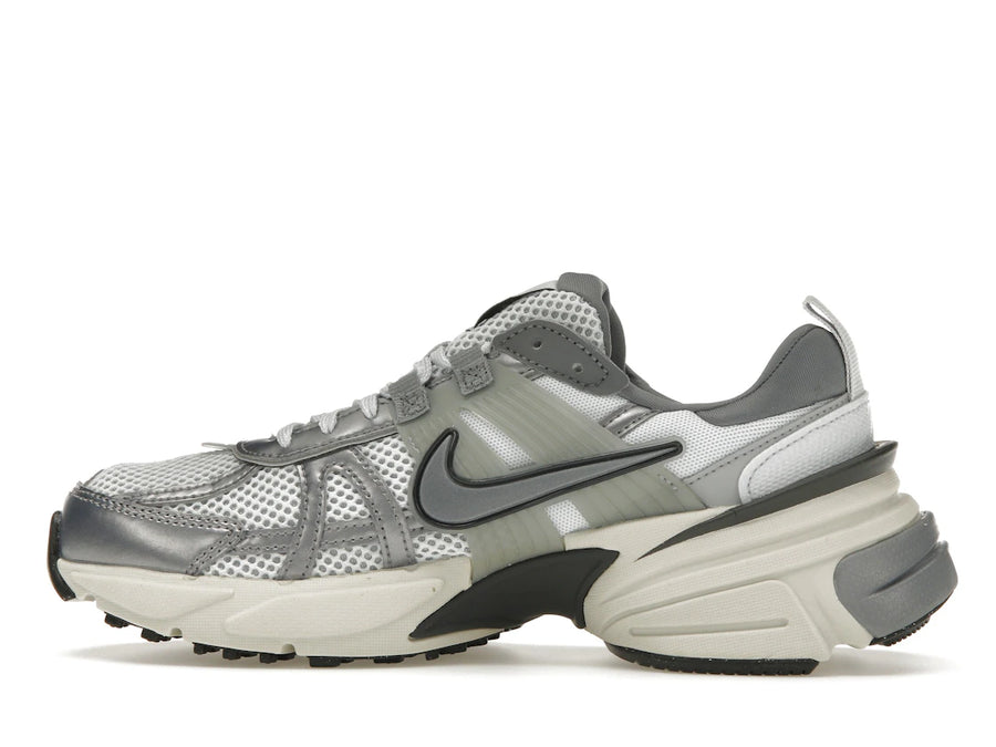 Nike V2K Run Pure Platinum Wolf Grey (Women's)