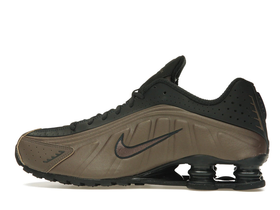 Nike Shox R4 Ironstone Off Noir (Femme)