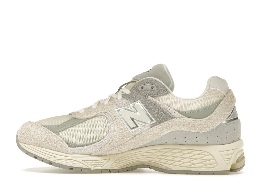 New Balance 2002R Lin