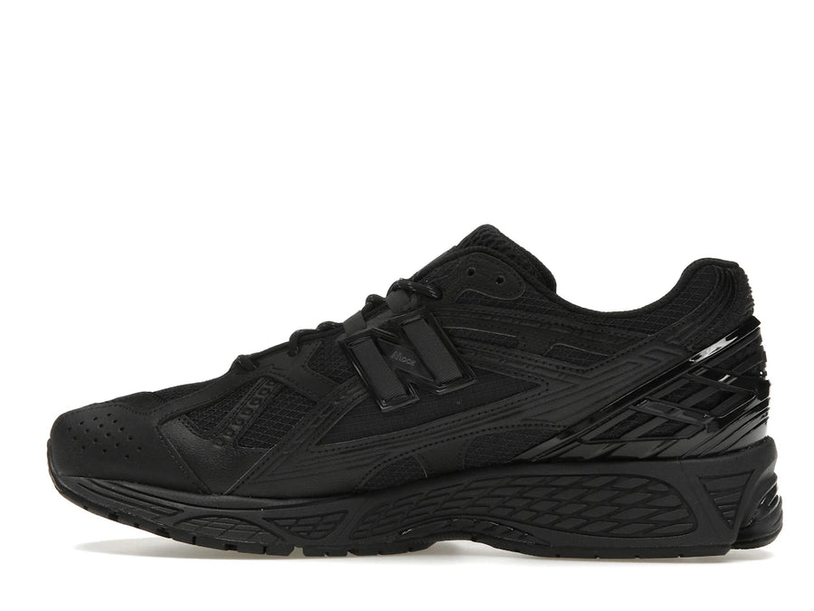 New Balance 1906U Triple Noir
