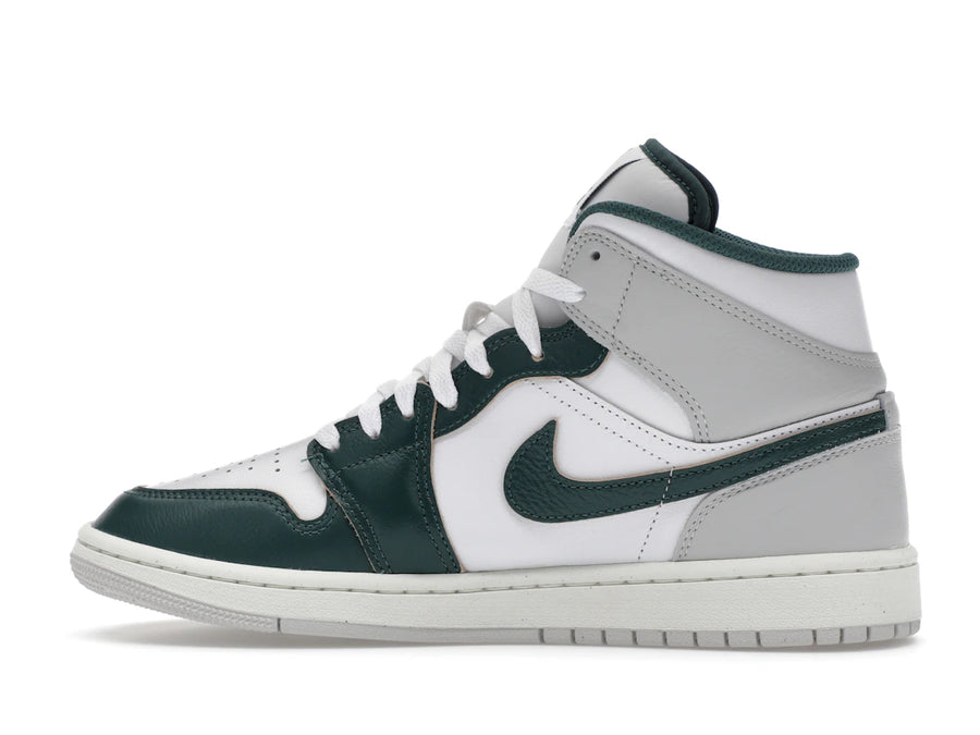 Jordan 1 Mid SE Oxidized Green