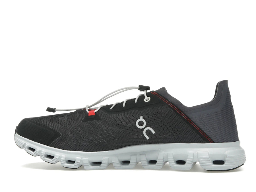 Sur la côte de Running Cloud 6 avec un sable magnétique