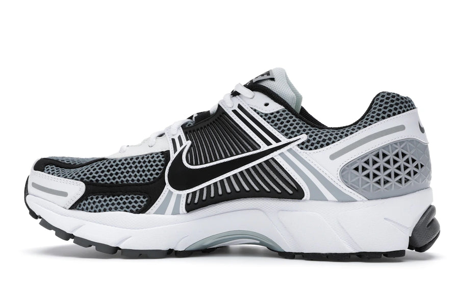 Nike Zoom Vomero 5 SE SP Gris foncé Noir Blanc