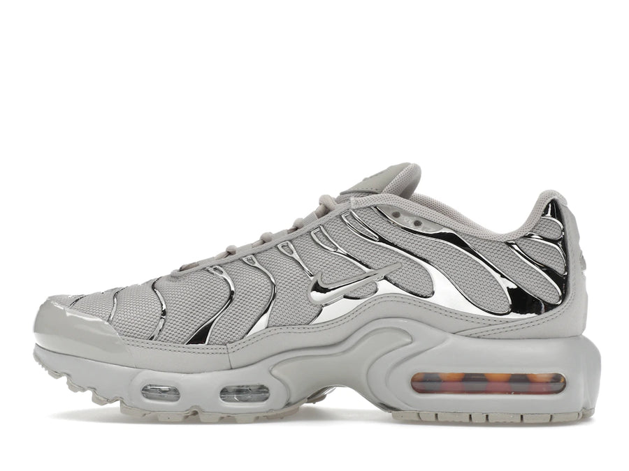 Nike Air Max Plus Light Iron Ore Gym Red Smoke Gray Metallic Silver (GS)