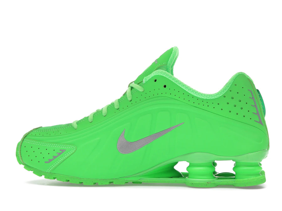 Nike Shox R4 Green Strike (Women's)