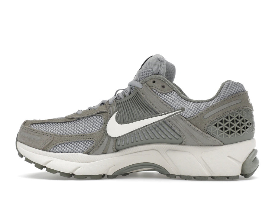 Nike Zoom Vomero 5 Stuc foncé