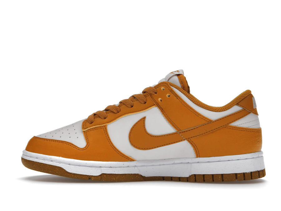 Nike Dunk Low Next Nature Phantom Gold Suede (Femme)