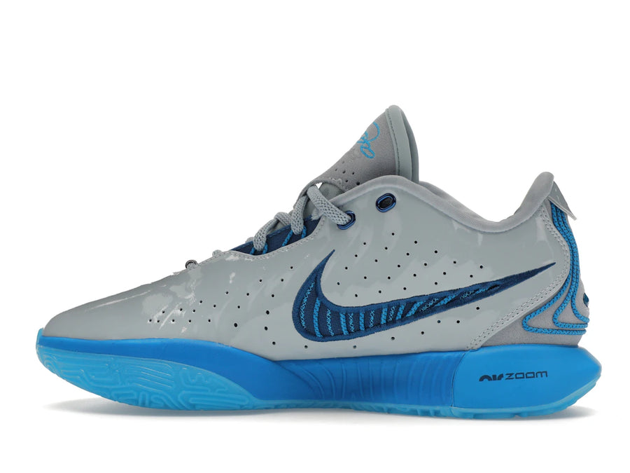 Nike LeBron 21 Blue Diver (Semelle extérieure bleue translucide)