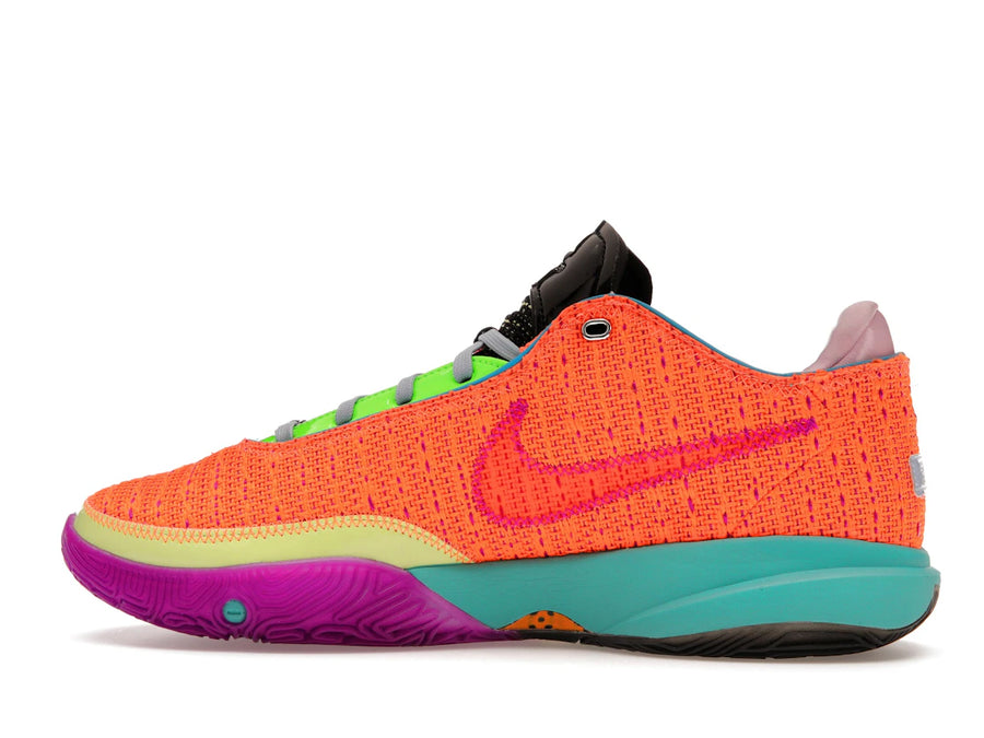 Nike LeBron 20 Choisi 1