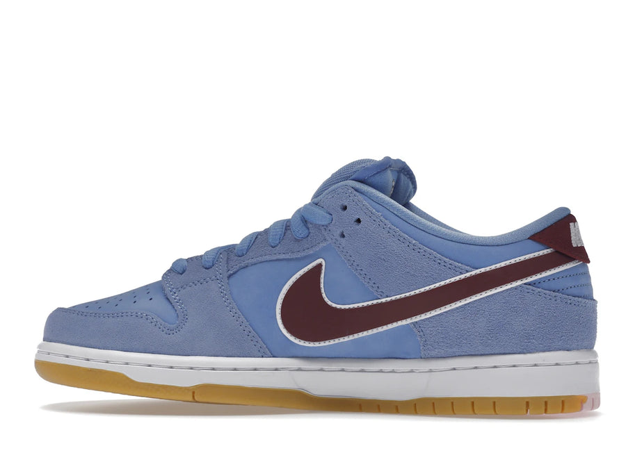 Nike SB Dunk Low Philadelphia Phillies