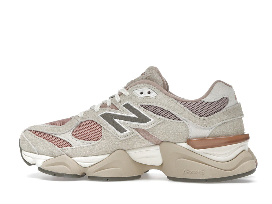 New Balance 9060 Flat Taupe Light Sparrow (Exclusivité Foot Locker)