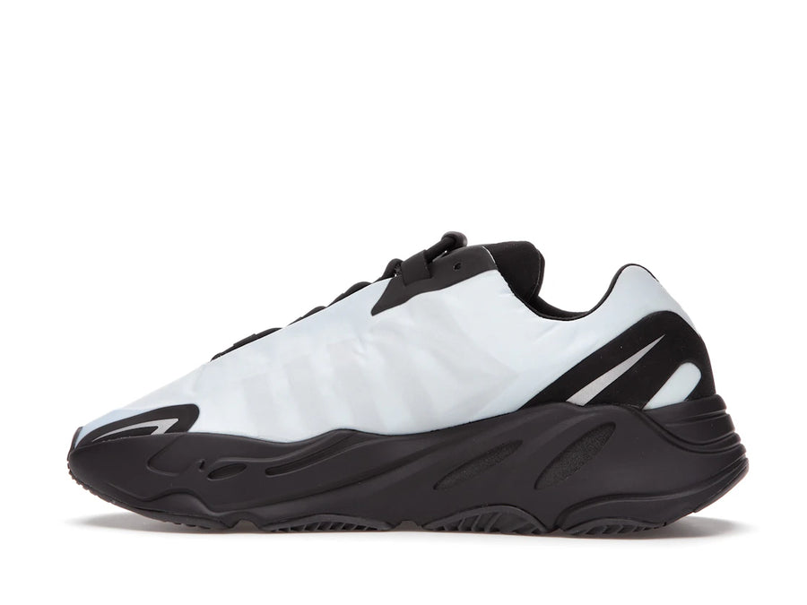 adidas Yeezy Boost 700 MNVN Bleu Teinte