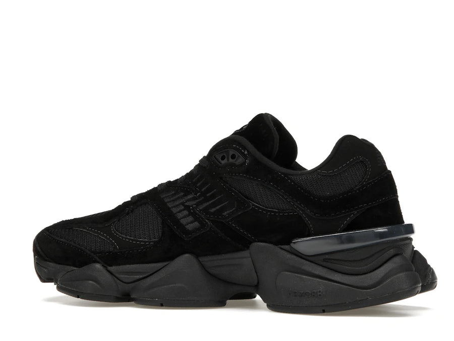 New Balance 9060 Triple Black