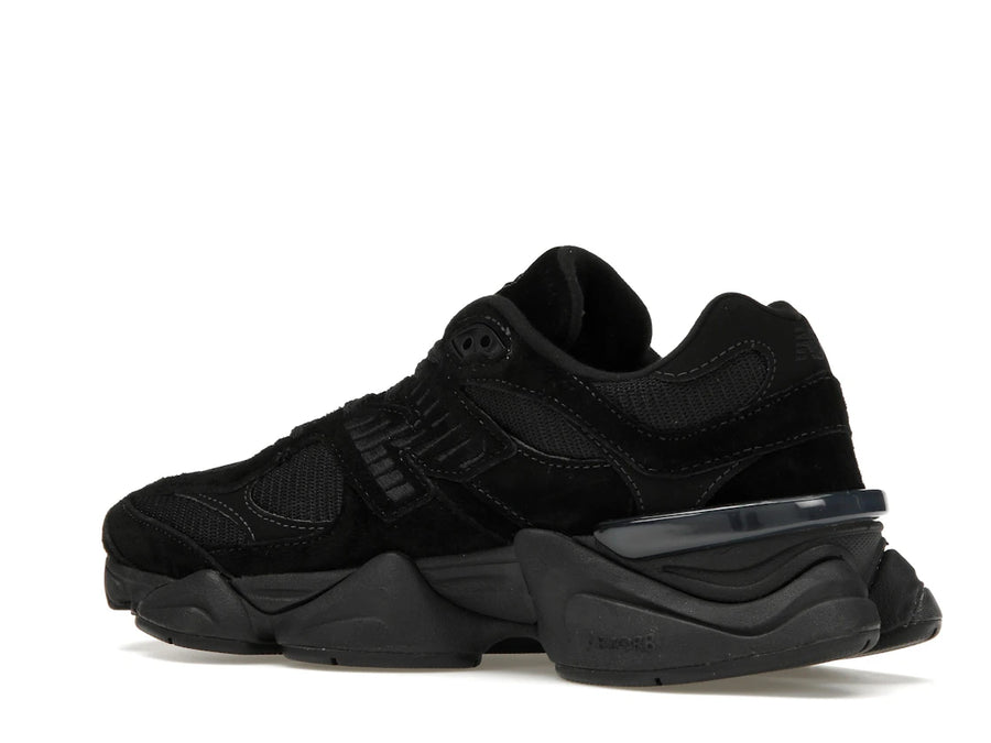 New Balance 9060 Triple Black